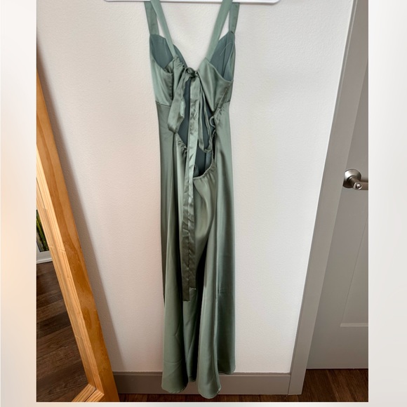 White Fox Midi Dress Sage - Picture 5 of 6